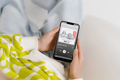 “Estamos Sempre Bem” de Nadia & Eu: Uma canção que traduz o amor maduro e verdadeiro em nova canção que toca o coração