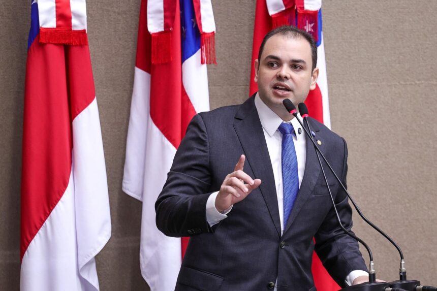 Roberto Cidade cobra negociação entre entidades e auditores fiscais em greve para evitar prejuízos à economia do Amazonas