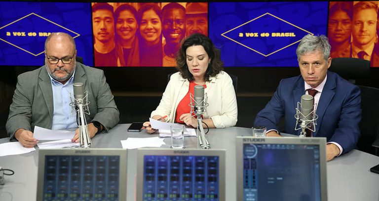 Paulo Teixeira na Voz do Brasil