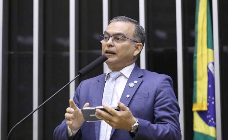Comissão de Segurança aprova cadastro nacional de torcedores violentos