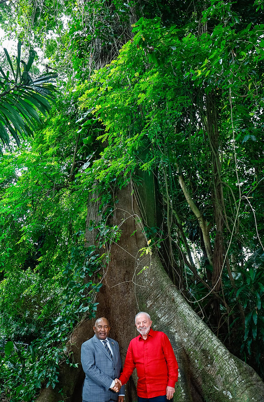 05.11.2025 – Reunião bilateral com o Presidente de Comores, Azali Assoumani